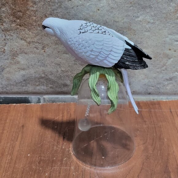 Seagull Bird Figurine on Crystal Glass Bell Silver Tone Chain Glass Ball - Picture 7 of 9